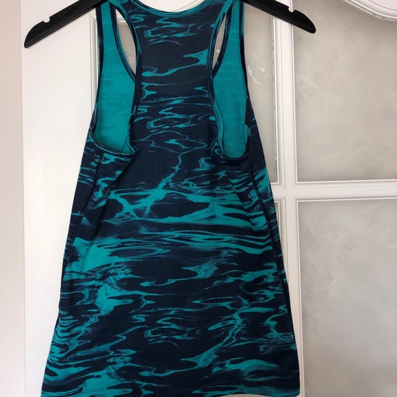 NIKE training tank top - Picture 2 of 2